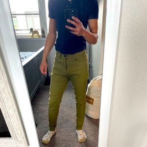 Size 28 Mens Green Skinny Jeans.